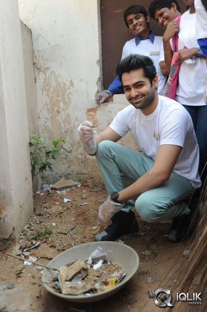 Ram-Pothineni-Joins-Swachh-Bharath-Campaign
